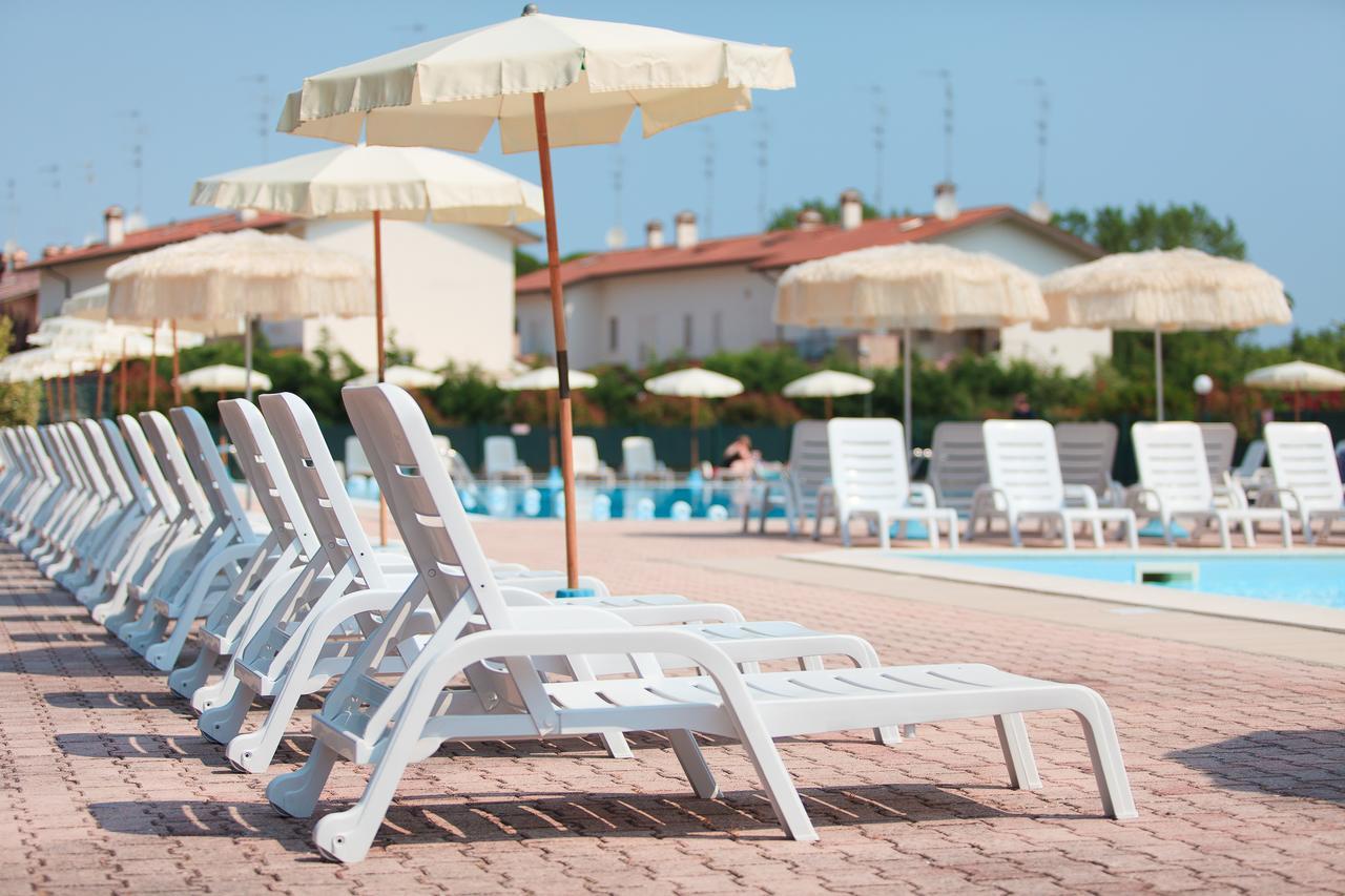 Aparthotel Costa Paradiso Лідо-Адріано Екстер'єр фото